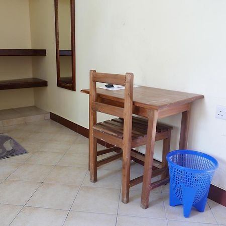 Ibizza Inn Kilindoni Dış mekan fotoğraf